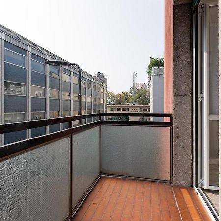 Cagnola Cozy Apartament With Balcony Milano Exteriör bild